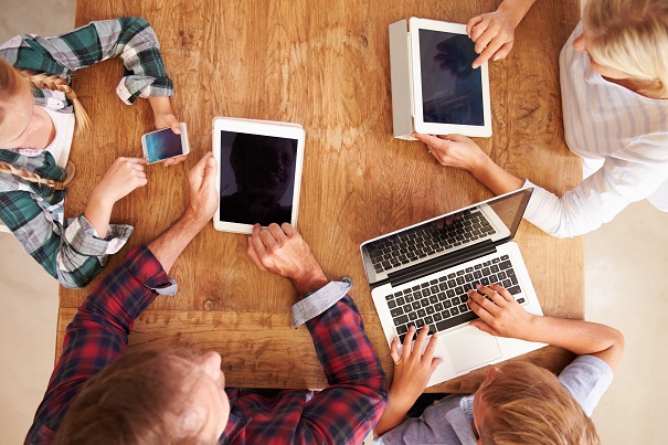 Gestion du temps-écran : 8 logiciels et applications de contrôle parental