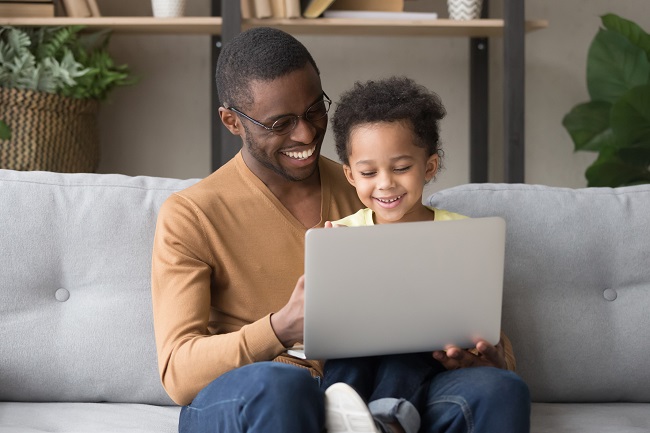 12 jeux numériques pour divertir et éduquer les enfants